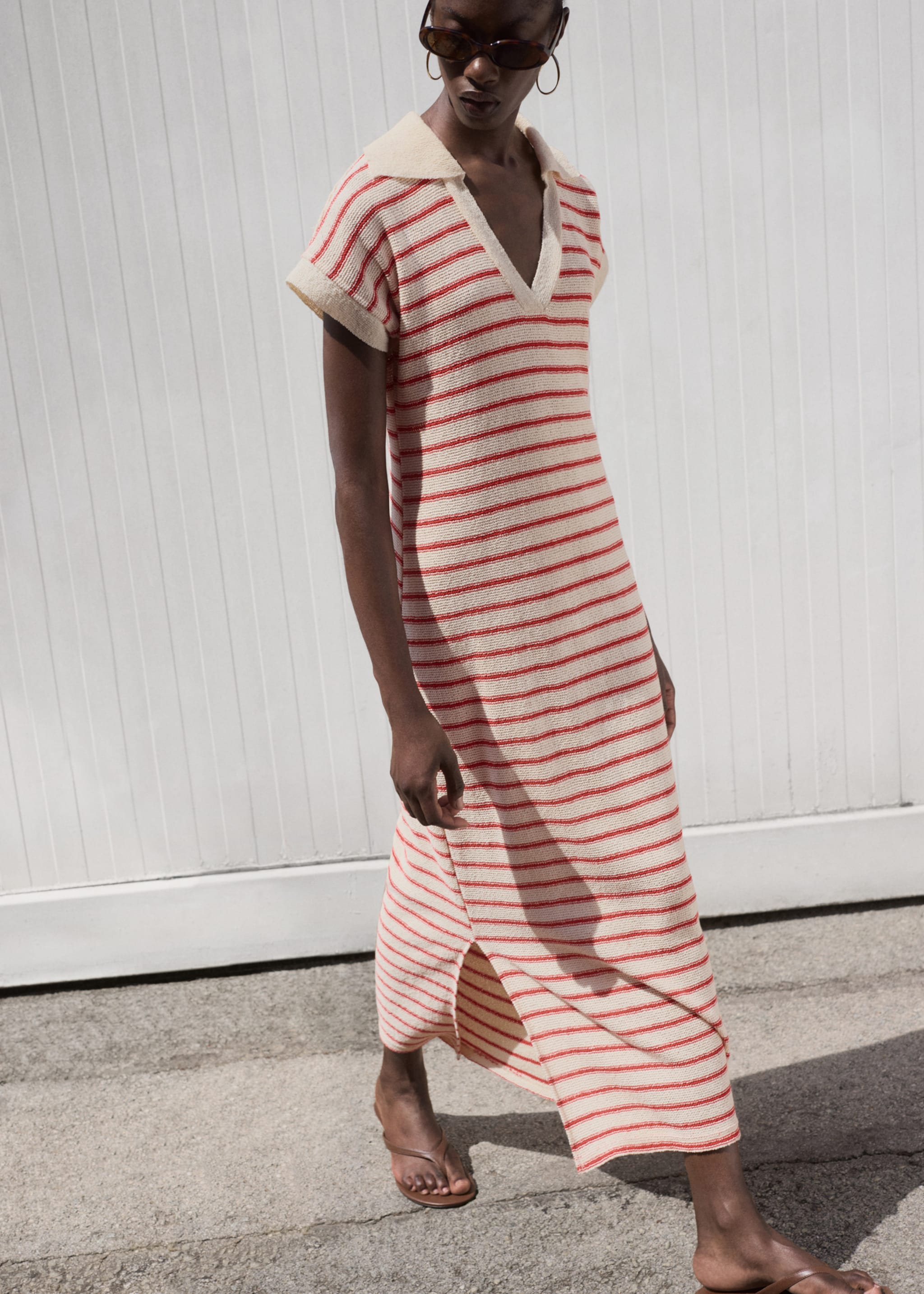 Long striped knitted dress - Details of the article 2