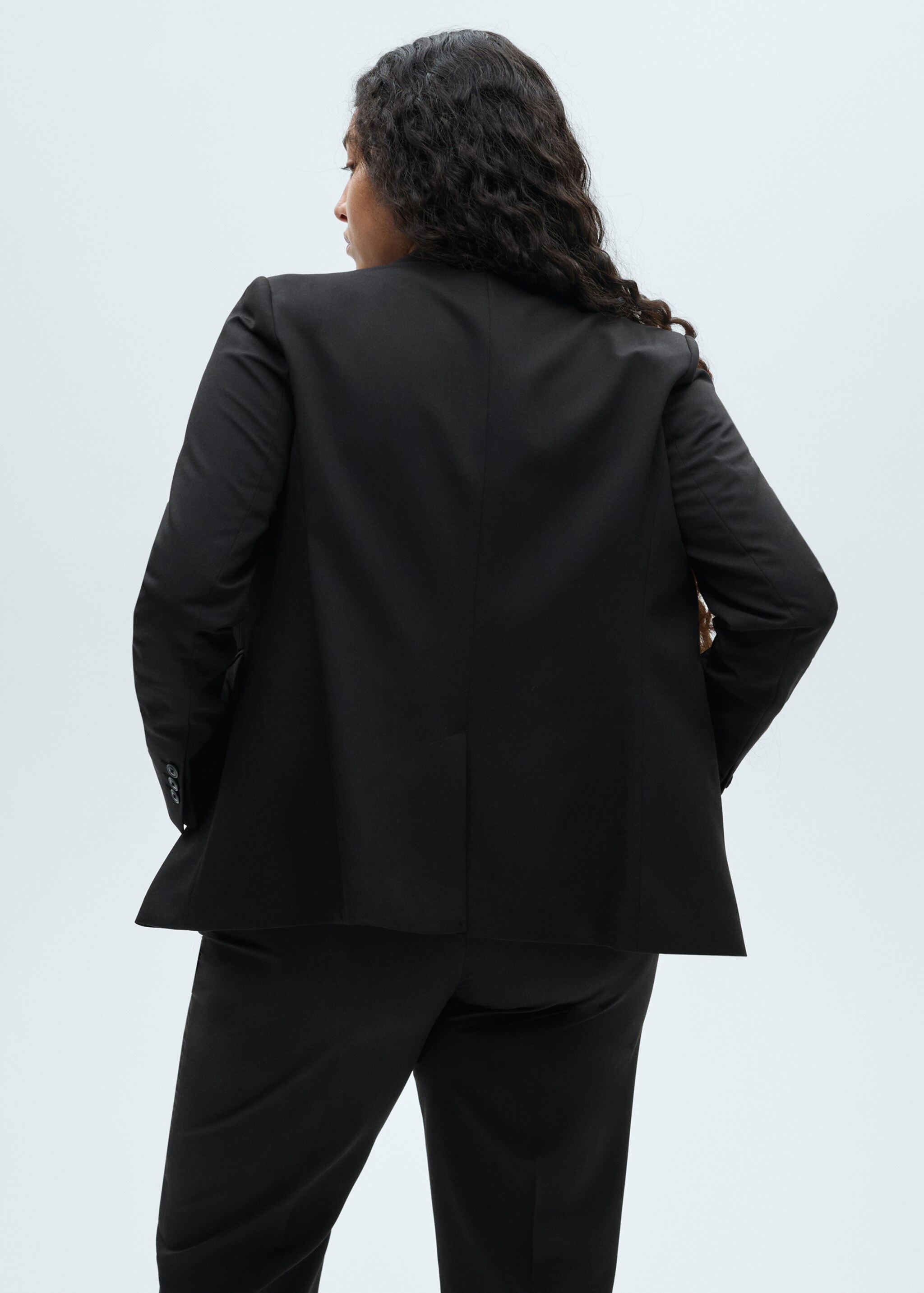 Fitted suit jacket - Details of the article 4