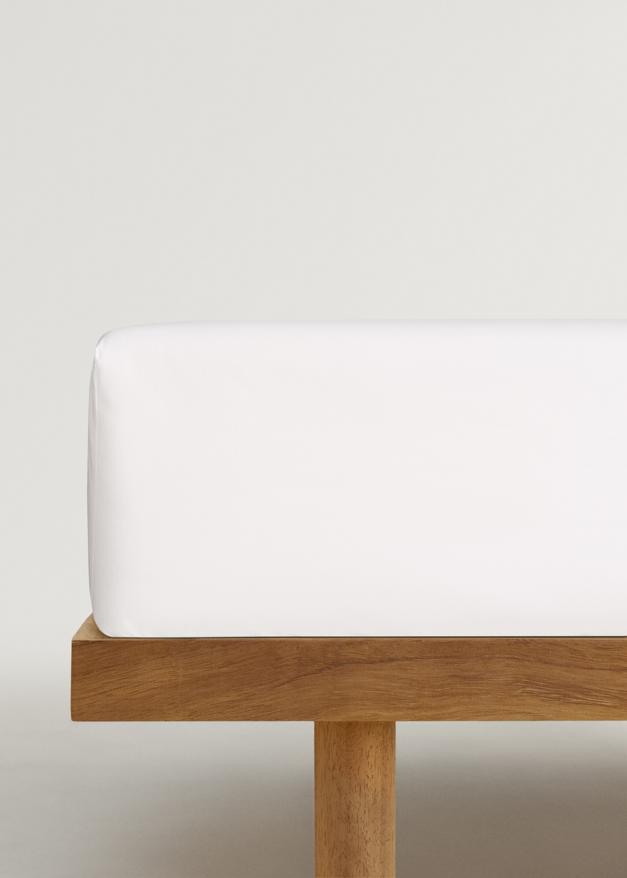 300-thread count percale cotton fitted sheet for 90 cm bed - Article without model