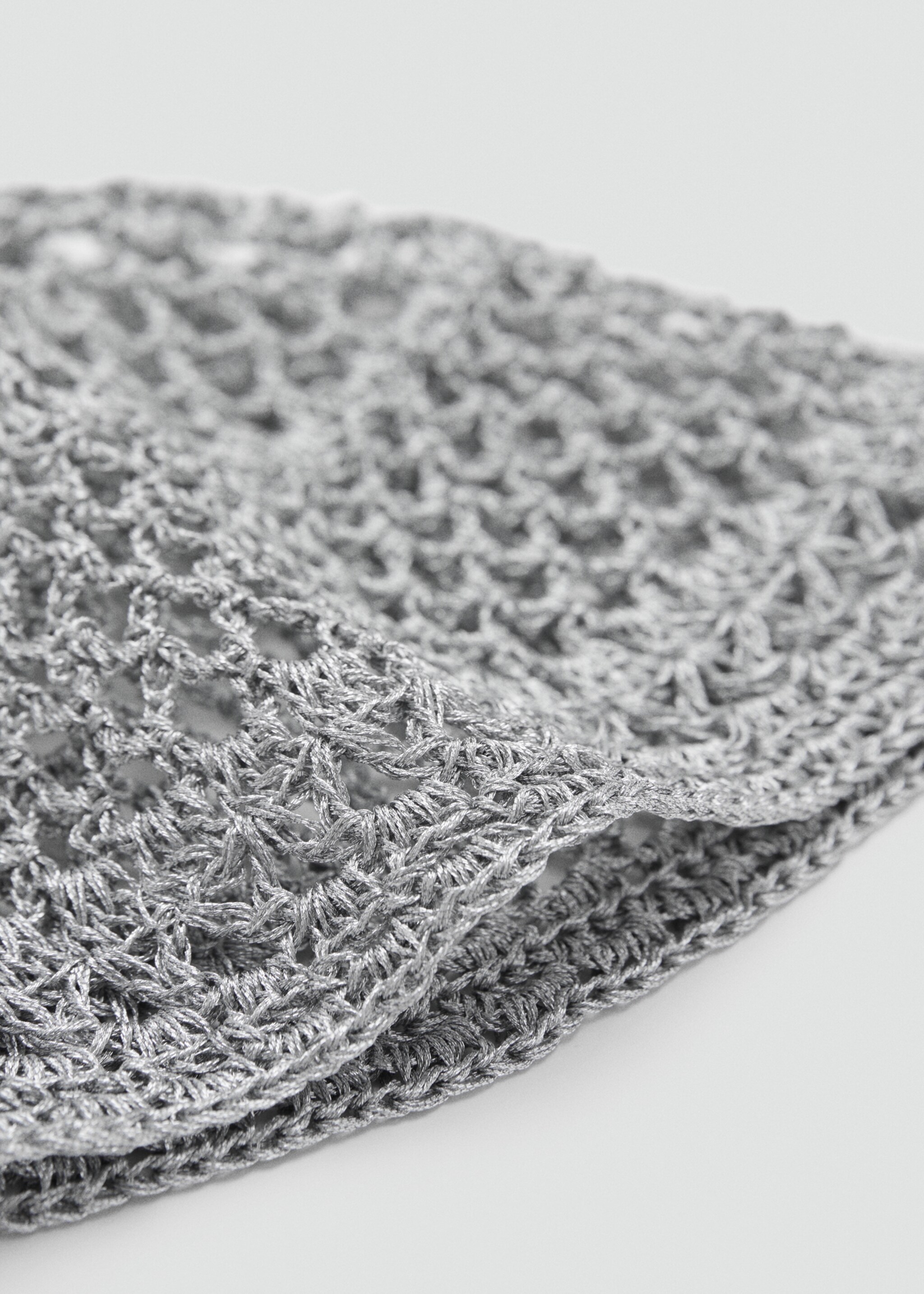 Crochet hat - Medium plane