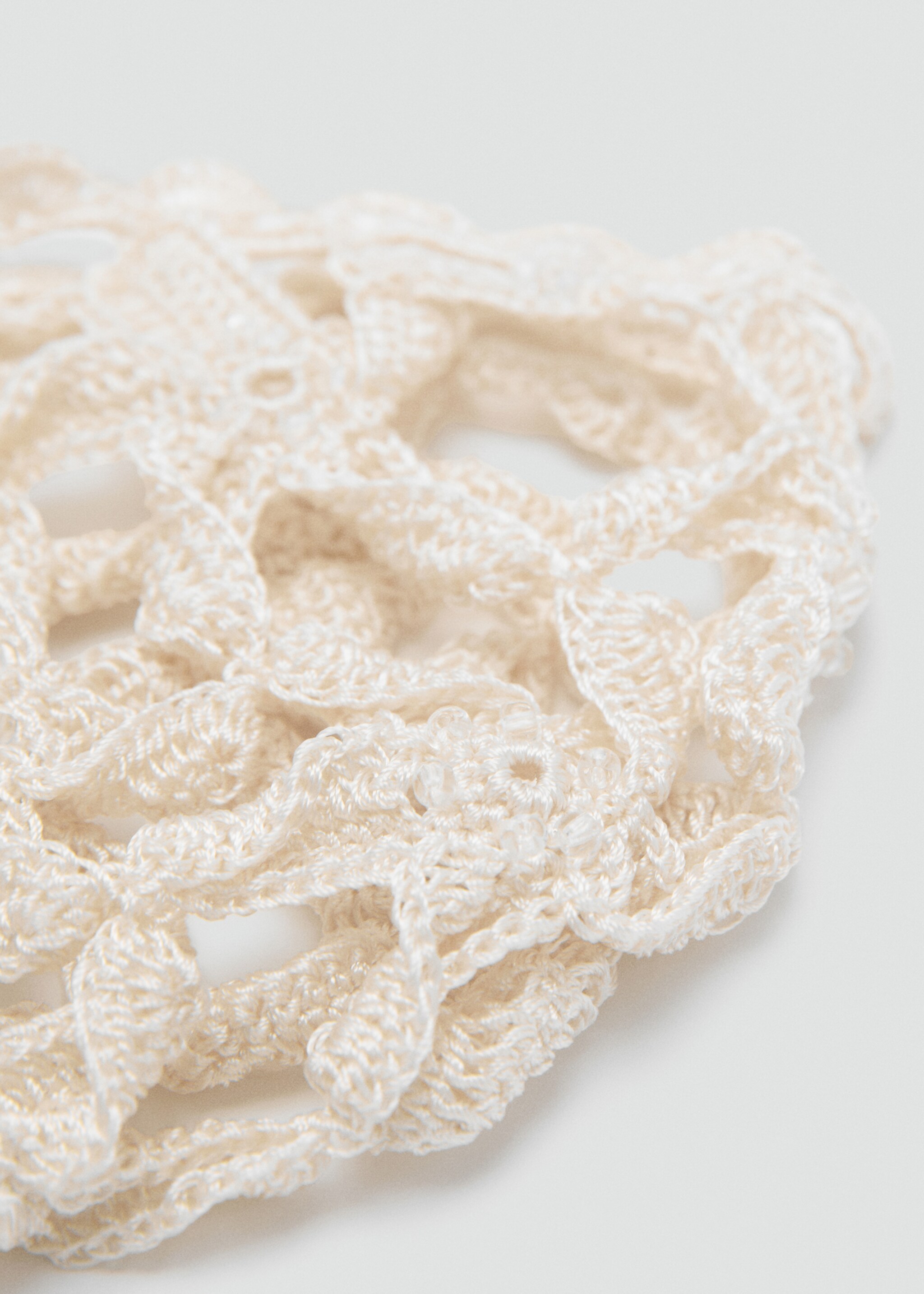 Crochet hat with star design - Details of the article 1