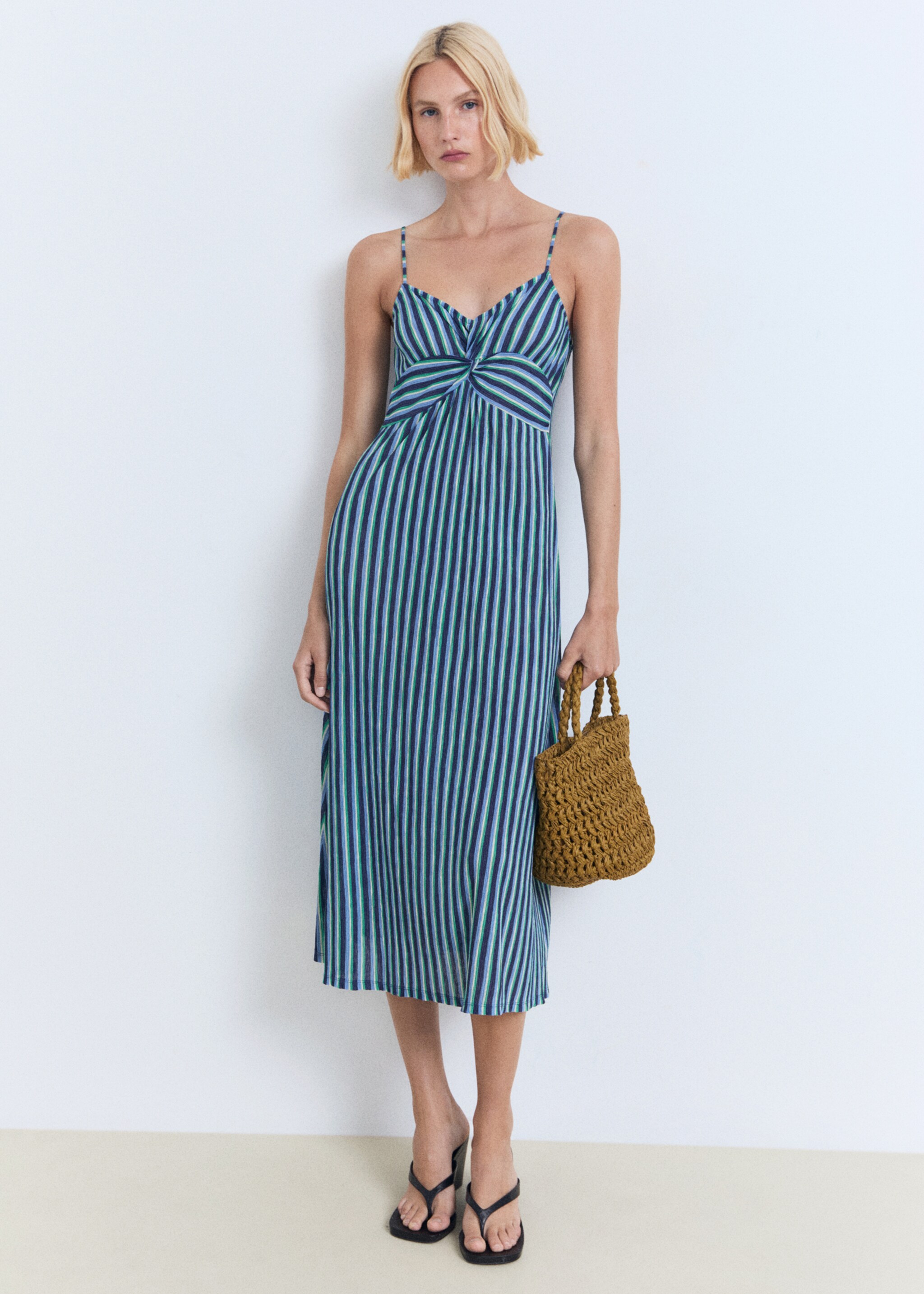 Striped gathered dress - General plane