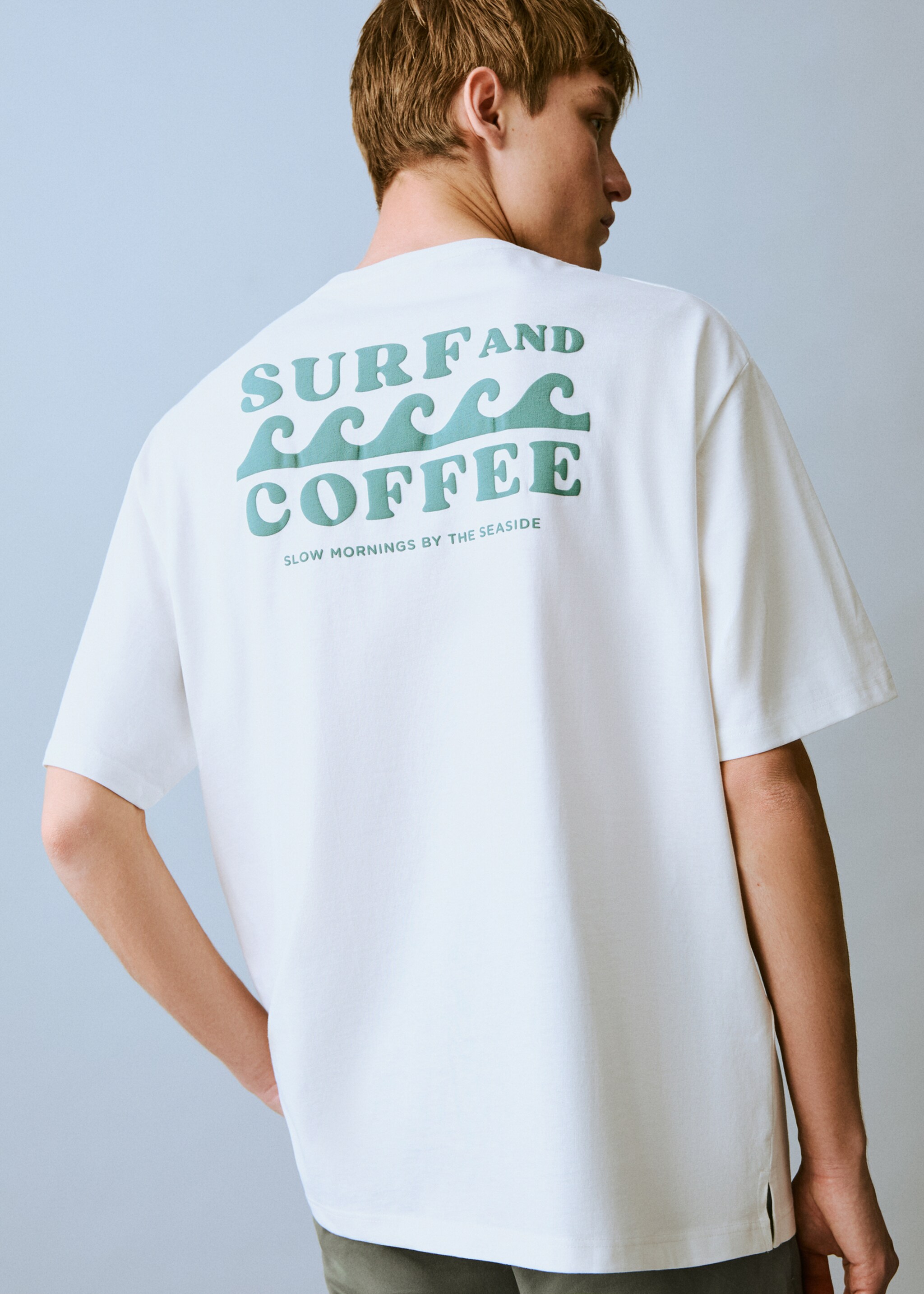 Short-sleeved printed t-shirt - Reverse of the article