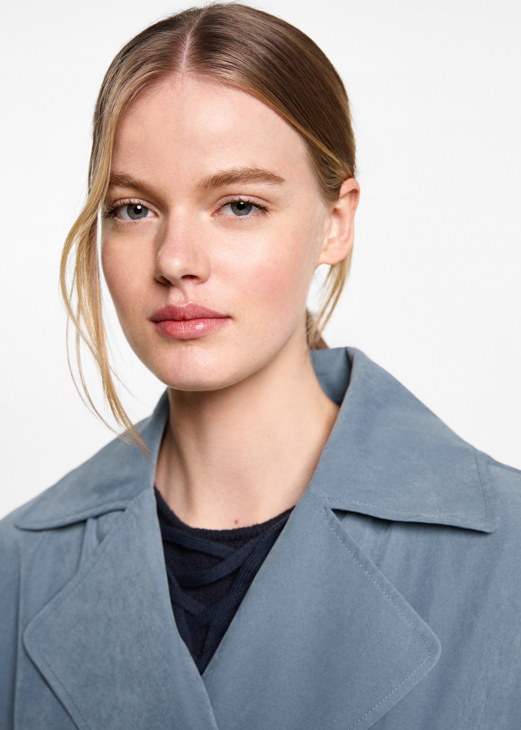Belt flowy trench - Details of the article 1