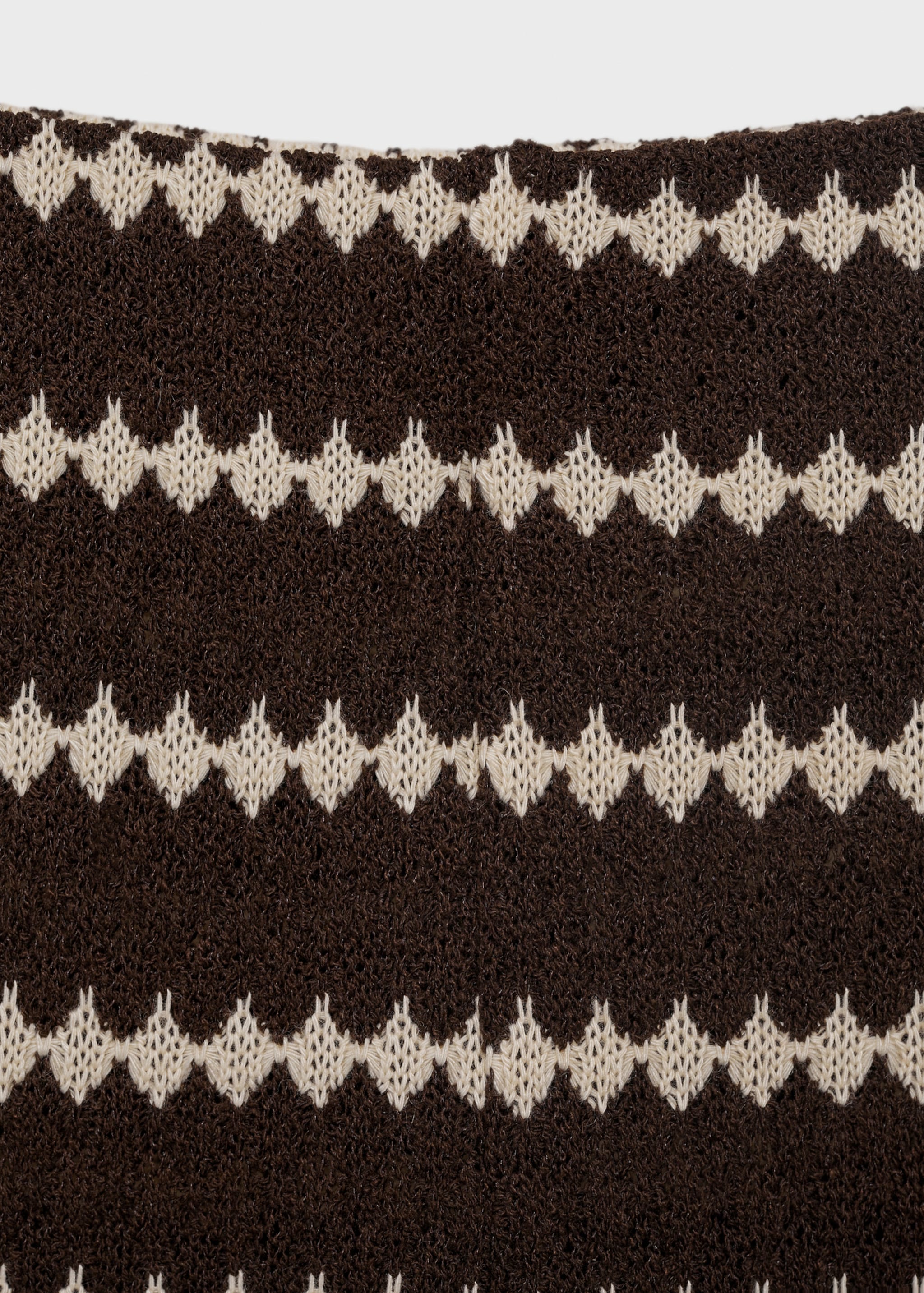 Knitted pants with geometric print - Details of the article 8