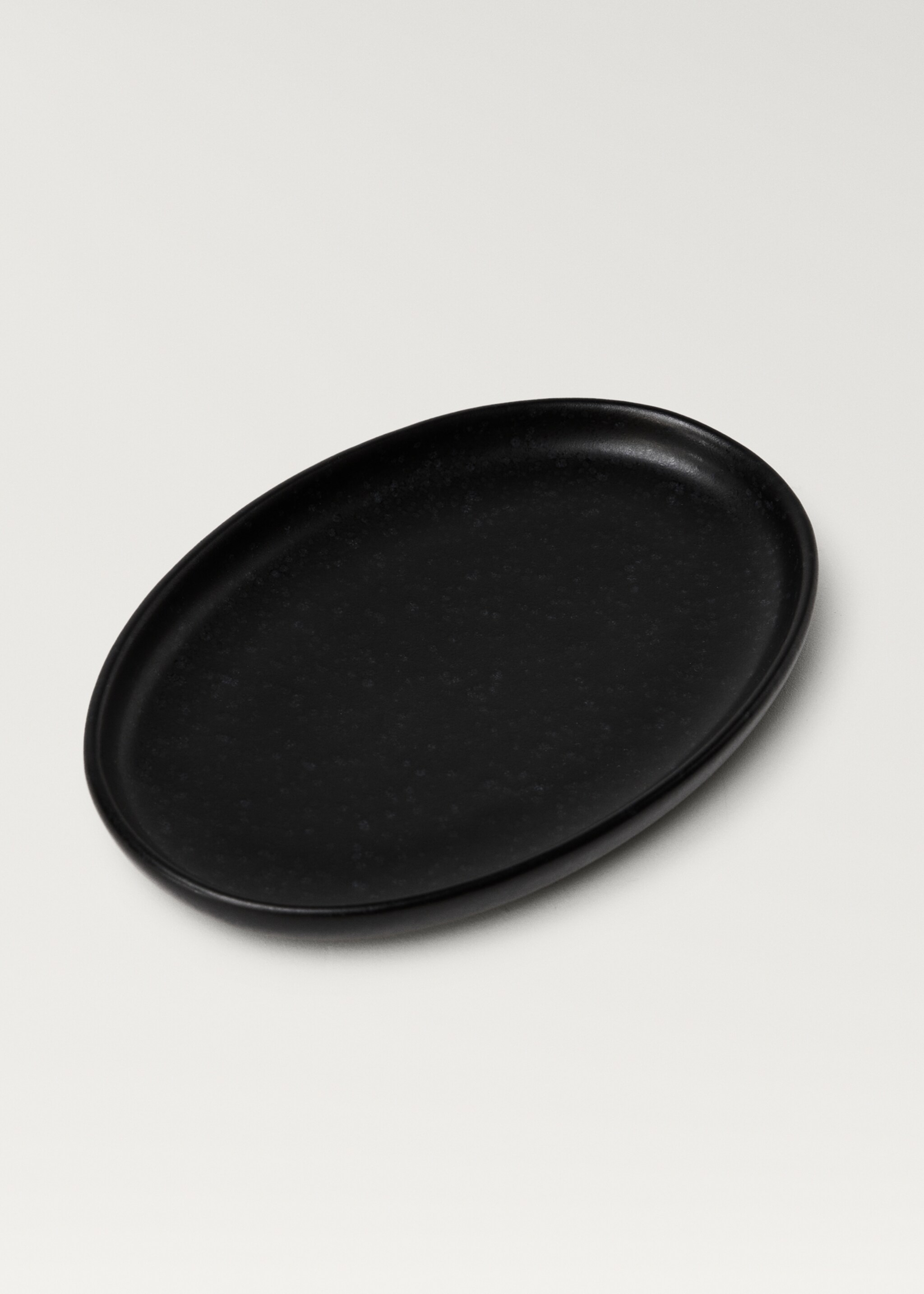 Matte-finish stoneware soap dish - Details of the article 2