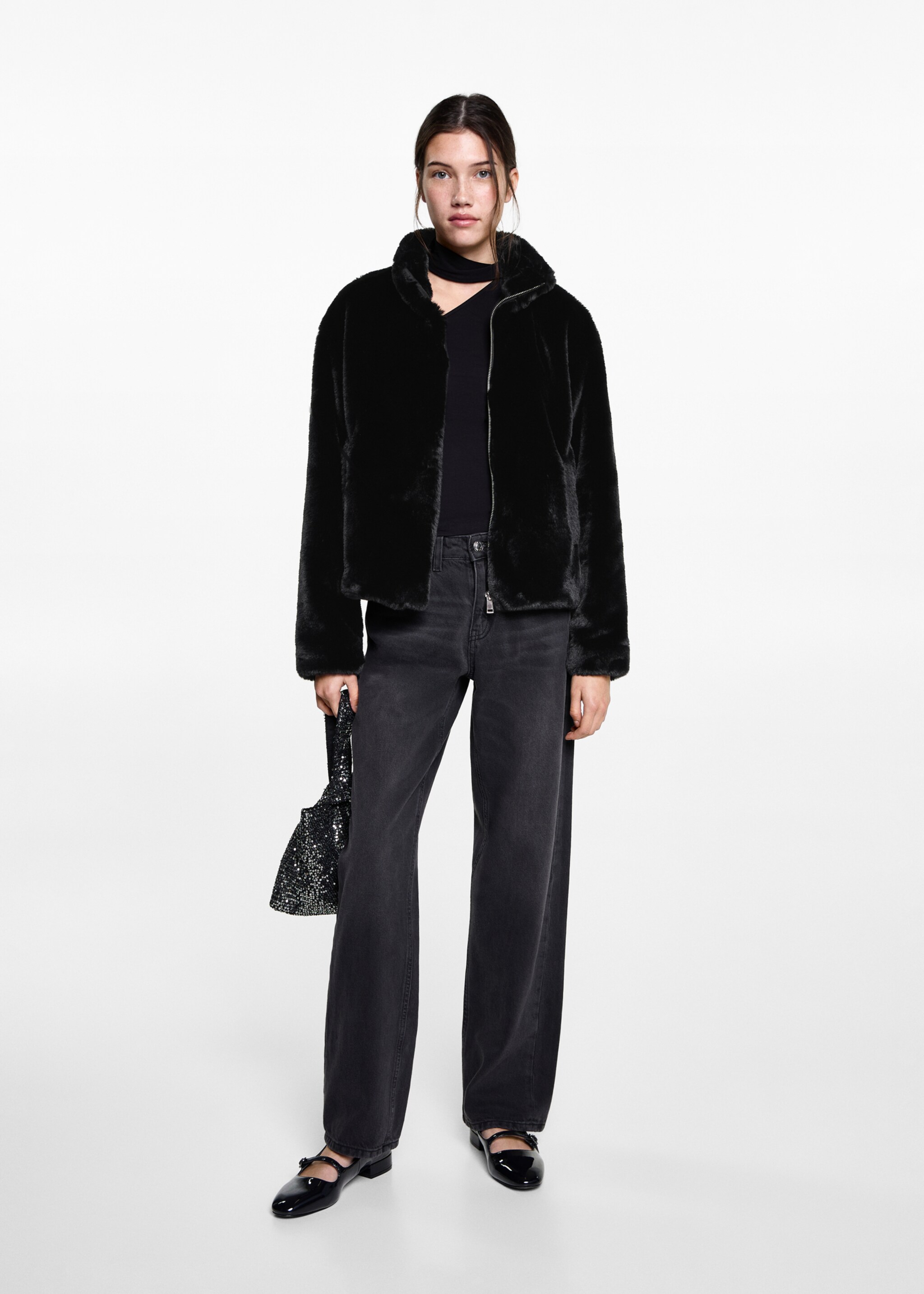 Fur zipper coat - General plane