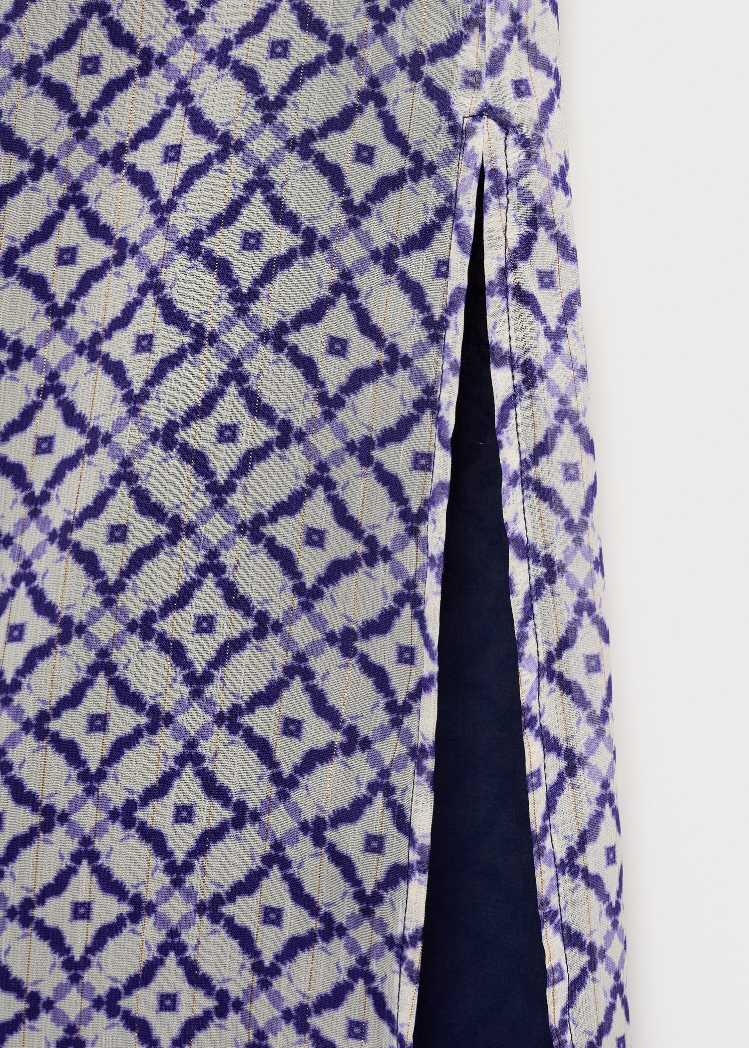 Halter-neck printed dress - Details of the article 0
